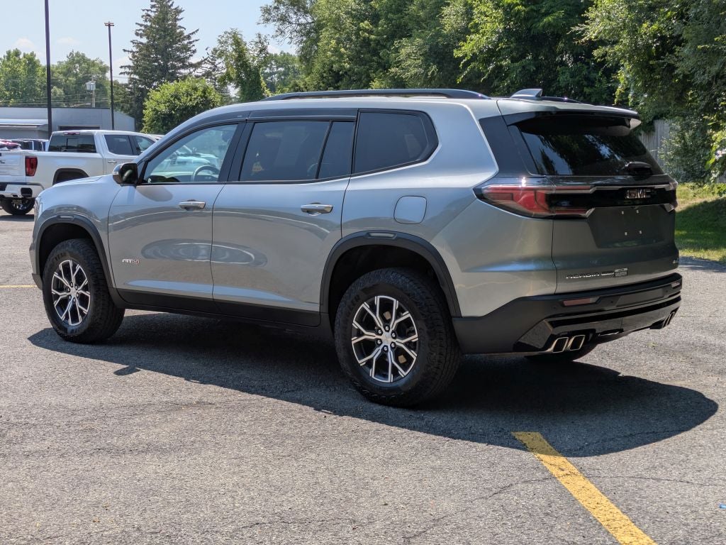 2024 GMC Acadia — detail view